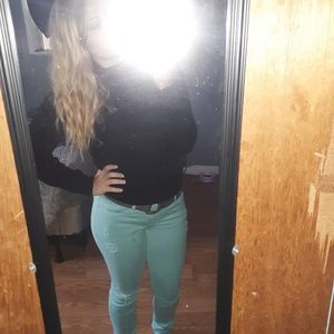 Meet your Posher, Vivian